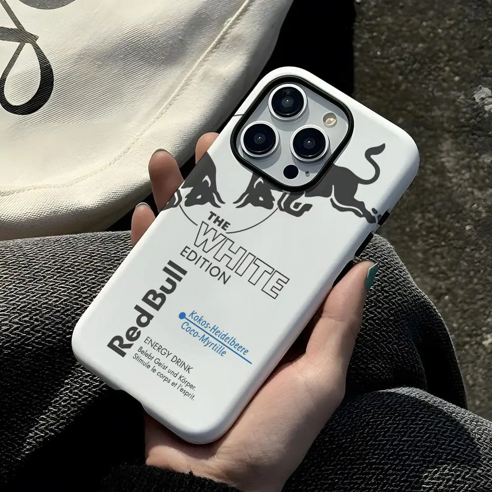 Modische rote B-BulleS-Logo-Handyhülle für iPhone 16 15 14 13 12 11 Pro Max X XS XR XSMax 7 8 Plus, glänzende Folie, harte PC-Abdeckung