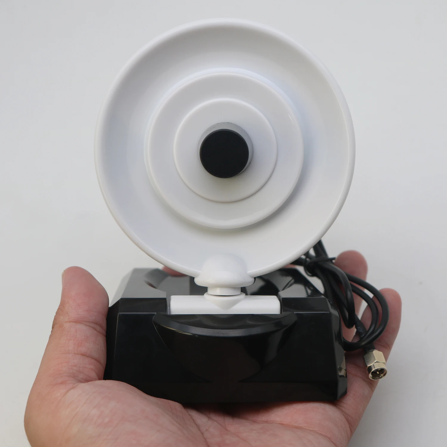 2.4GHz 10dBi Directional WiFi Antenna High Gain Signal Booster RP-SMA Male for Router WLAN Outdoor Long Range Access Point