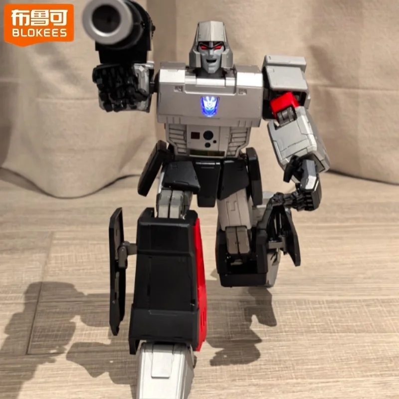 

В наличии подлинная игрушка-трансформер Bruke G1 Legendary Edition, модель Bruke, коллекция настольных украшений ручной работы, подарочная игрушка