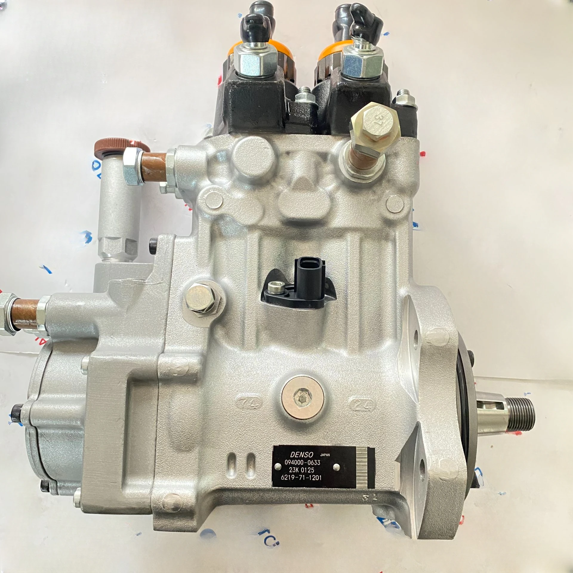 

HP0 Pump 094000-0633 6219-71-1201 для Komatsu PC2000-8