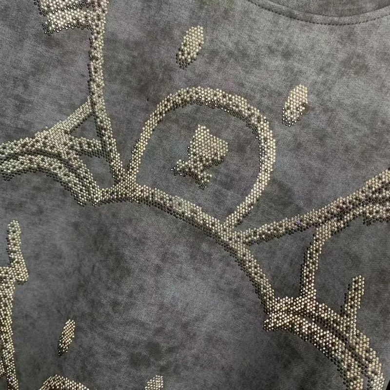 Autumn New Heavy Industry Full Diamond Cartoon Jacket Coat Average Size O-Neck Hoodies Fashion Loose Sweatshirt Top For Ladies