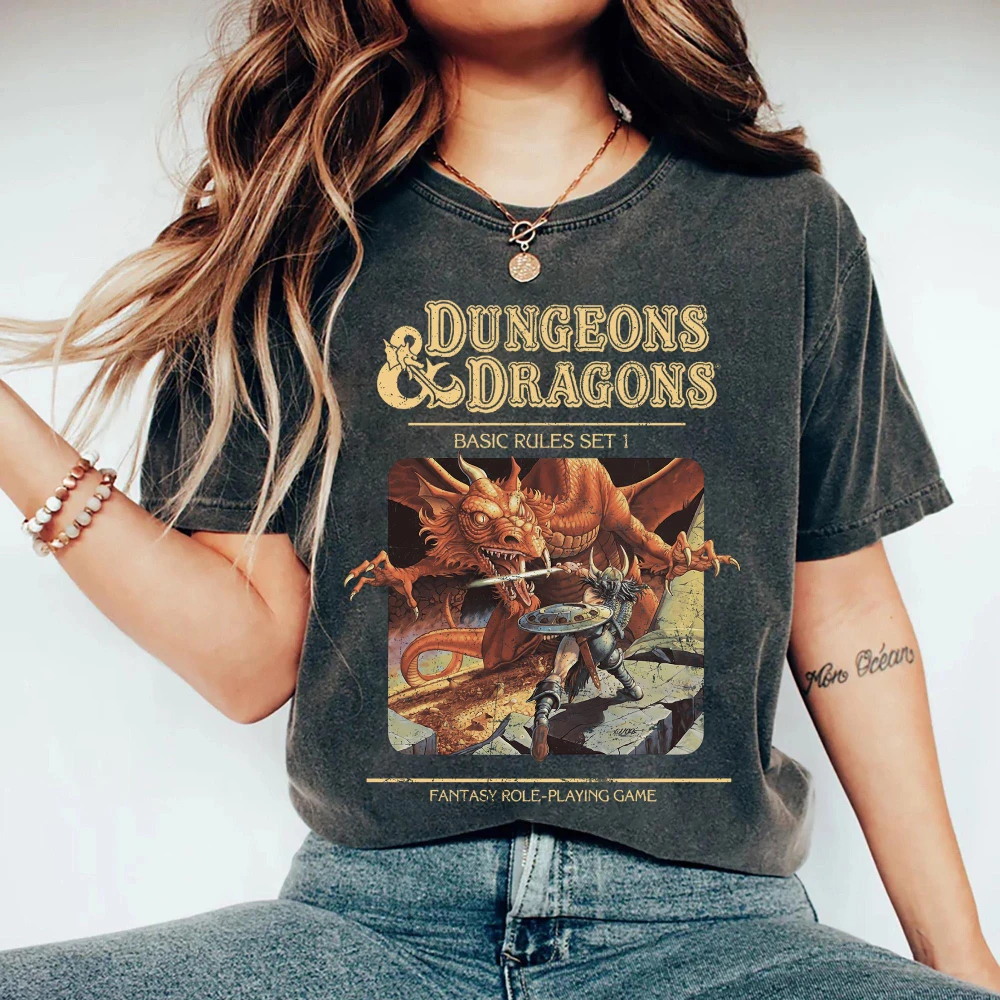 Vintage Dungeons and Dragons Shirt 80s Basic Rules Set 1 Tee Retro D& Dungeon Master Gift Fantasy RPG