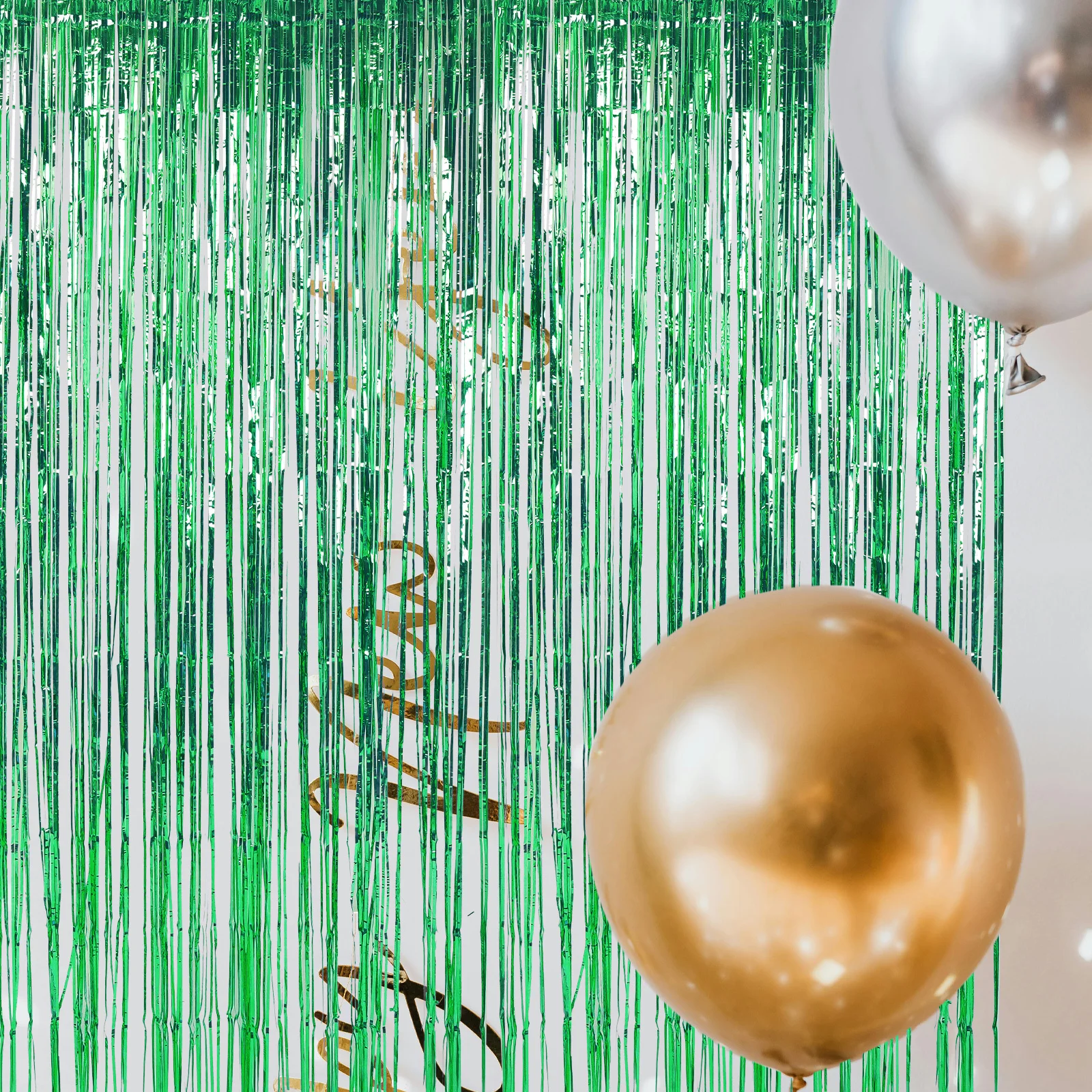 

1Set Witch Party Decorations Backdrop Rain Fringe Tablecloth Set Halloween Birthday Party Supplies Holographic Shimmer
