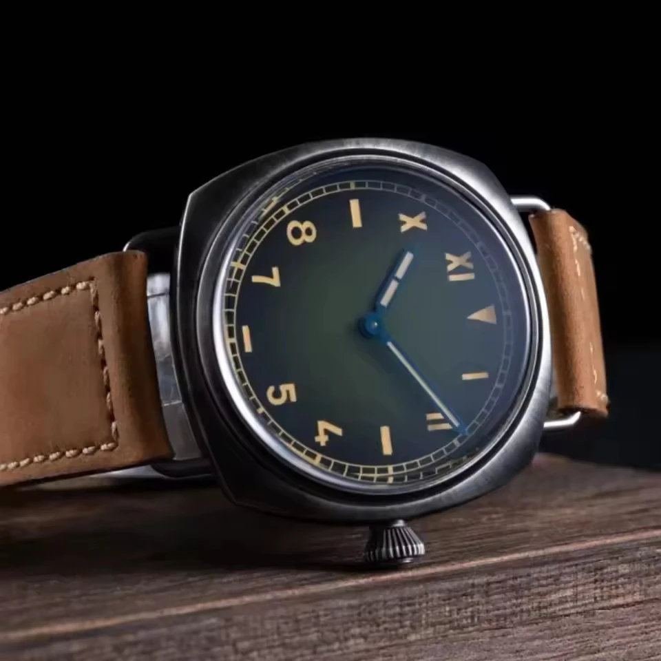 Hrodaland 2025 New Men's Quartz Watch Retro Pilot 42mm Sapphire Crystal Luminous Stainless Steel Waterproof 10Bar reloj hombre