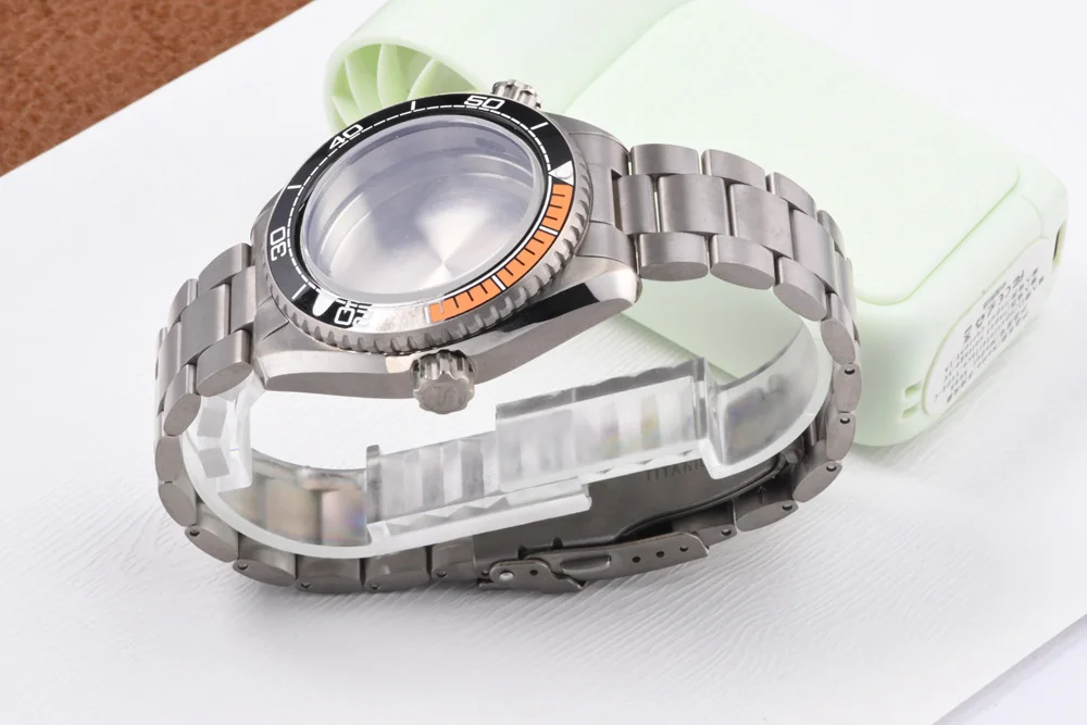 Titanium 3-Uhr-Uhrengehäuse mit Armband passend für SEIKO Mod C3 Super Luminous Saphirglas Taucheruhr für NH35A/36A Uhrwerk Ersatzteile – Detail 15