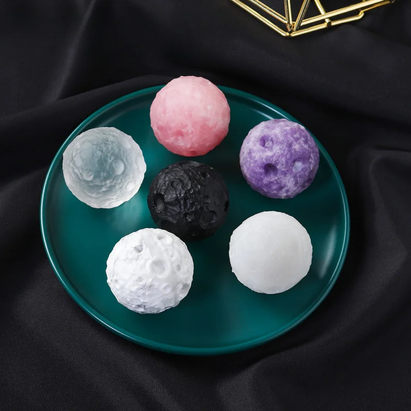 Natural Crystal Moon Ball Carving Polished Gemstone Sphere Home Decor Energy Stone Reiki Healing Ornament Gemstone Sphere