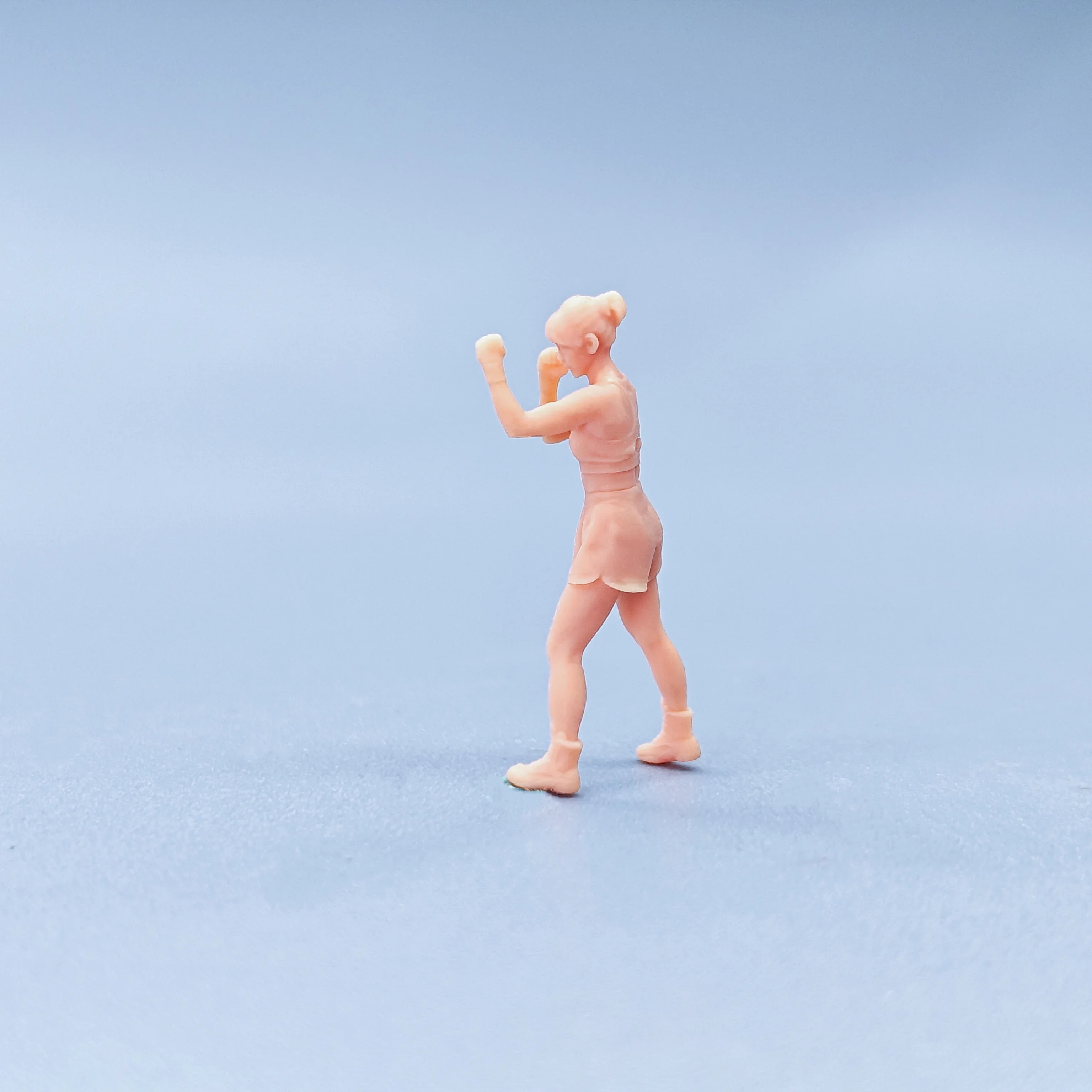 1/64 Figurines Scale Model Resin Boxing Girl Uncolored Miniatures Diorama Hand-painted C114