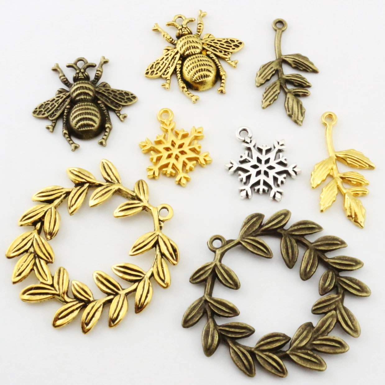 10PCS Olive Branch Snowflakes Bee LeafAlloy Mix Sizes Pendant DIY For Handmade Jewelry Accessories