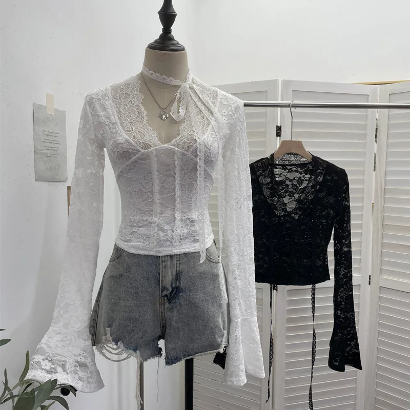 

ISAROSE повседневные кружевные короткие топы для женщин с v-образным вырезом, однотонная спинка, прозрачная весенне-осенняя тонкая футболка с расклешенными рукавами и шарфом