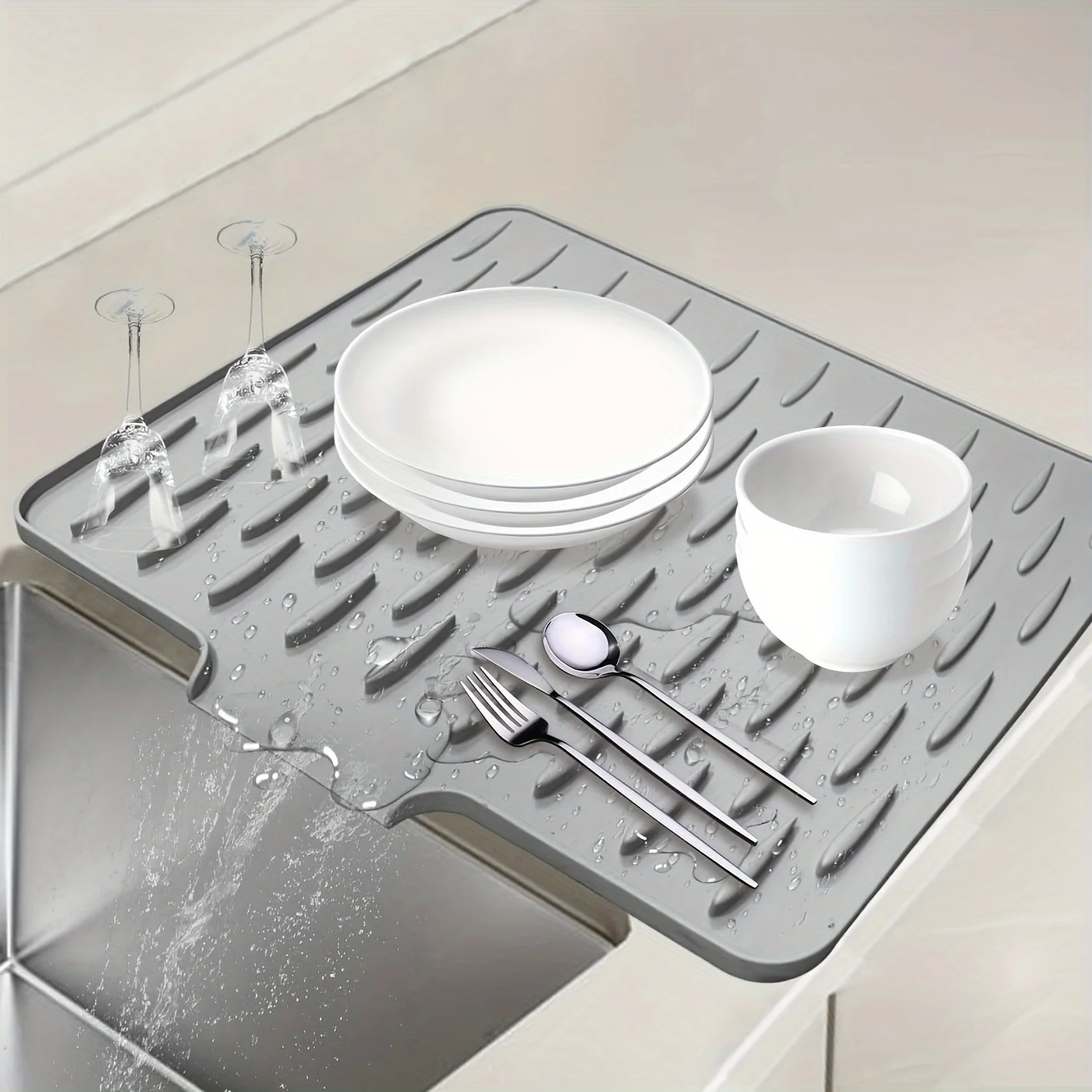 

1-piece Non-Slip Silicone Kitchen Sink and Countertop Drain Mat - Heat Resistant (Up to 250°C), Built-in Drain Design, Dish