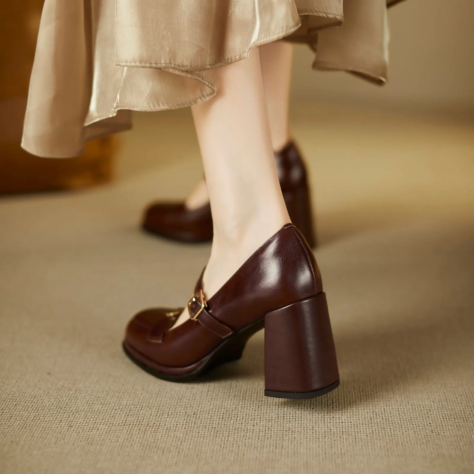 

Sexy Outdoor Women's High Heels Breathable For Women's shoes genuine leather Pumps Ladies Shoes 2025 New Sexy Party