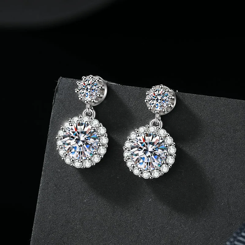 

Ladies' Wedding PT950 Platinum Mozambique Diamond Earrings Round, High-End, Lightweight, Luxurious And Versatile