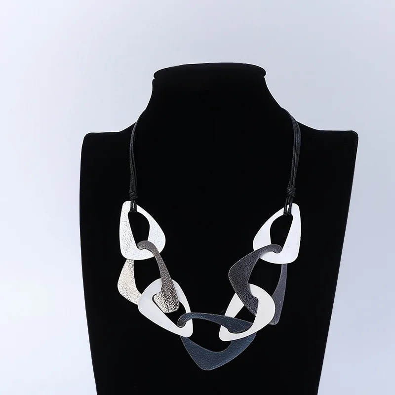 

DIY accessories Exaggerated neck chain new jewelry European and American necklaces Versatile wholesale Simple necklaces Popular