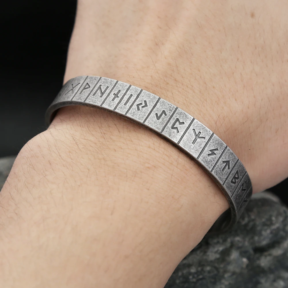 Nordic 316L Stainless Steel Viking Runes Bracelet Vintage Fashion Wristband Cuff Bracelets For Men Women Amulet Jewelry Gifts