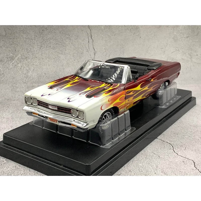 

Литой под давлением ERTL масштаб 1:18 1969 Plymouth GTX 440, модель автомобиля из сплава, Коллекционная игрушка, подарок, сувенир, украшение для дисплея