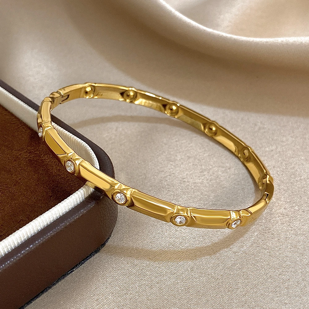 Freetry الفاخرة الزركون الفولاذ المقاوم للصدأ رقيقة الإسورة سوار للنساء هندسية مستديرة الربيع المفتوحة الإسورة مقاوم للماء اليد مجوهرات