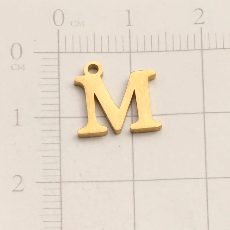 Echt vergoldeter Anhänger mit englischen Buchstaben, kleine A-Z Initialen-Charms für Schmuckherstellung, DIY-Namensanhänger aus Edelstahl, Geschenk. – Detail 15