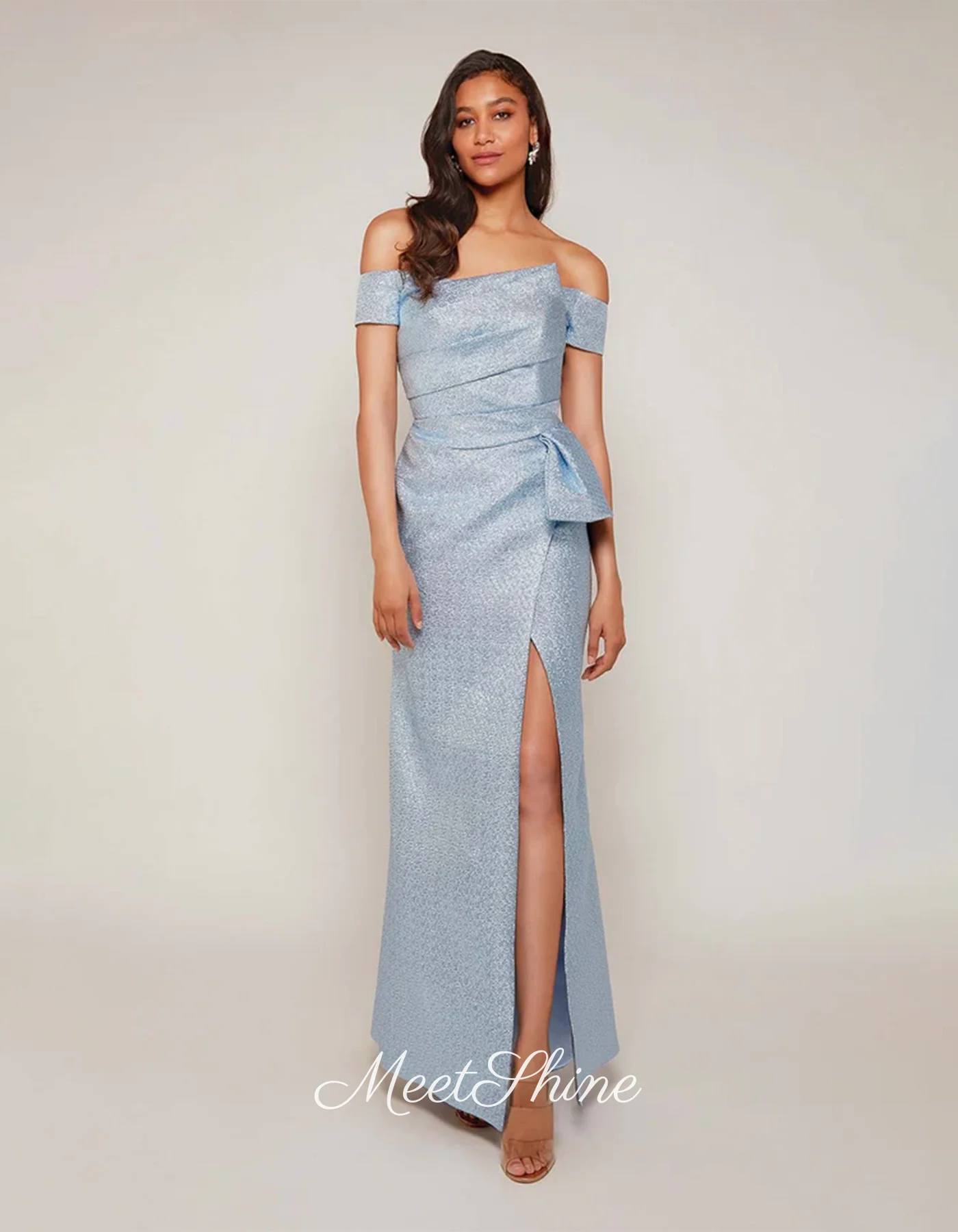 فستان سهرة بسيط بدون حمالات بفتحة جانبية باللون الأزرق الفاتح أنيق بدون أكتاف طويل مستقيم فستان رسمي لحفلات الزفاف حسب الطلب