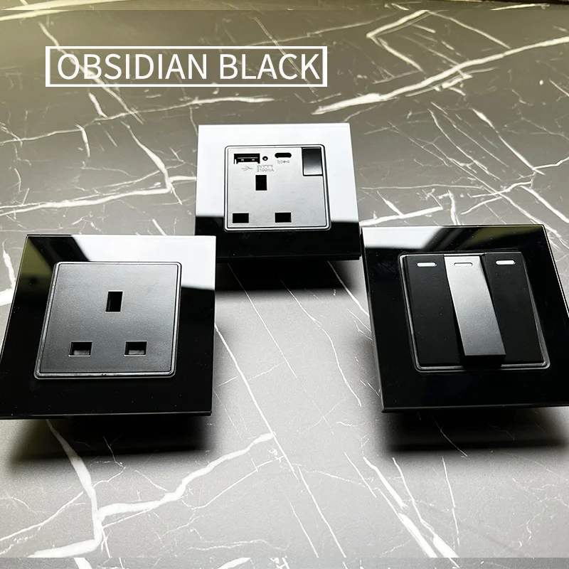 High quality wall light switch Glass Black UK EU wall socket, Type-c Usb 1Gang 2Gang 3Gang switch typeC18W Fast charging socket