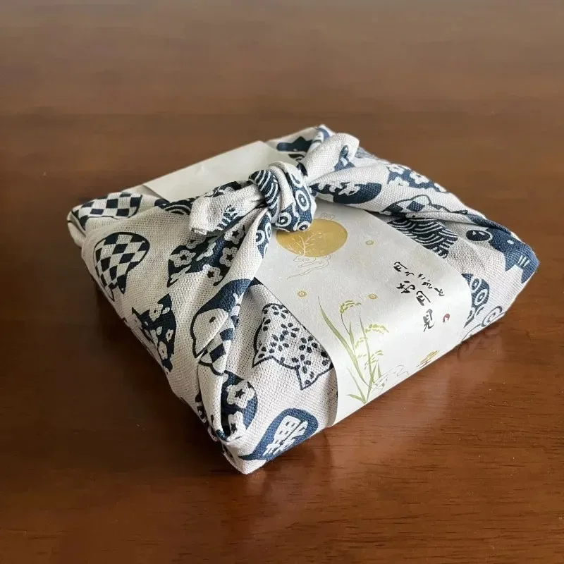 Japanese Furoshiki Wrapping Cloth, Multi-purpose Bento & Gift Wrap for Wedding, New Year and Festival Gift Packaging