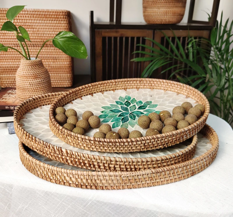 Handmade Rattan Shell Basket  Fruit Storage Breakfast Tray Organizer for Drinks Snack Coffee  Bread Plate Household Woven Dishes