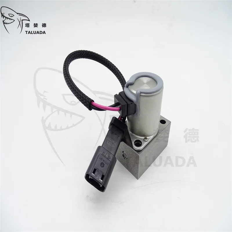 Komatsu excavator parts PC200-7 PC200-8 hydraulic pump solenoid valve 702-21-57500 pilot control valve