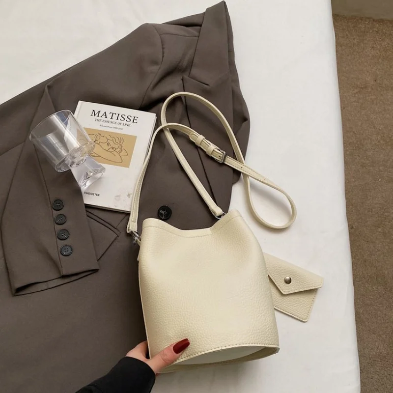 

High End Leather Fashionable Women Handbag Classic Elegant Vintage Design Ladies Luxury Crossbody Handbag Daily Bag