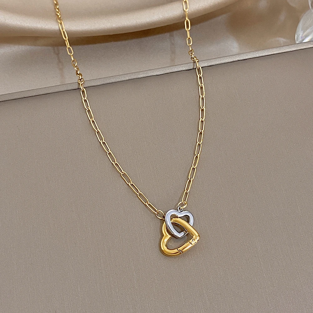 Freetry Classic Stainless Steel Interlocking Links Necklace for Women Golden Silvery Heart Pendant Necklace Waterproof Jewelry