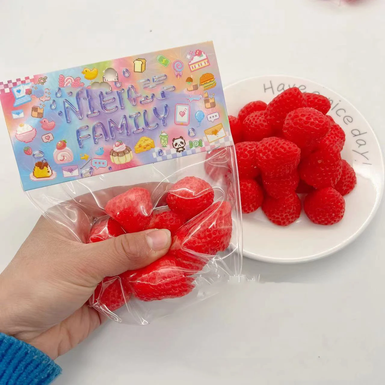 Bag Of Mini Strawberry Squishy Kawaii Solid Fruit Strawberry Pinching Squeeze Toy Adult Stress Relief Irritability Toy Kids Gift