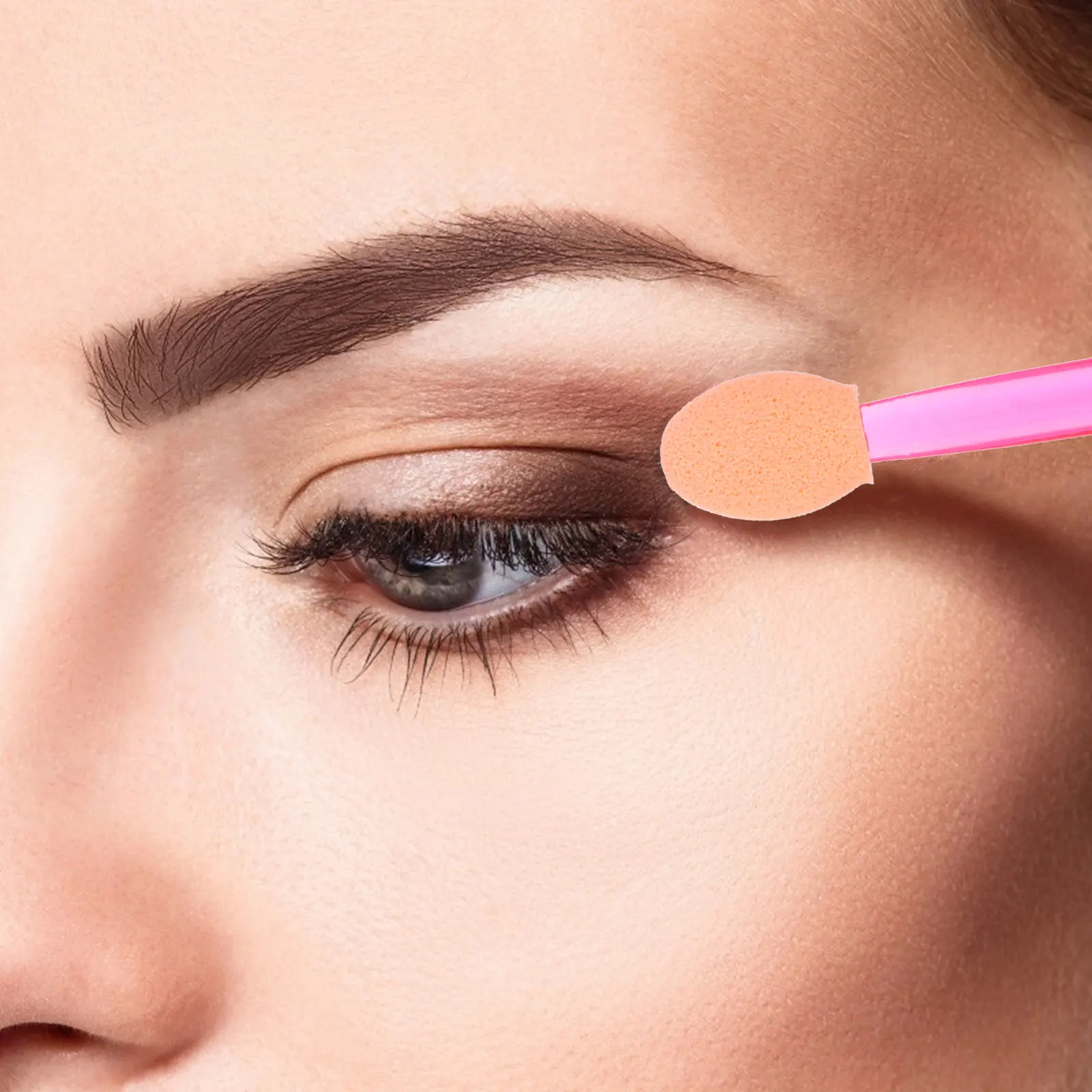 80Pcs Eyeshadow Sponge Disposable Dual Head Makeup Brush for Travel Party Wedding Eyelid Applicator Makeup Tools