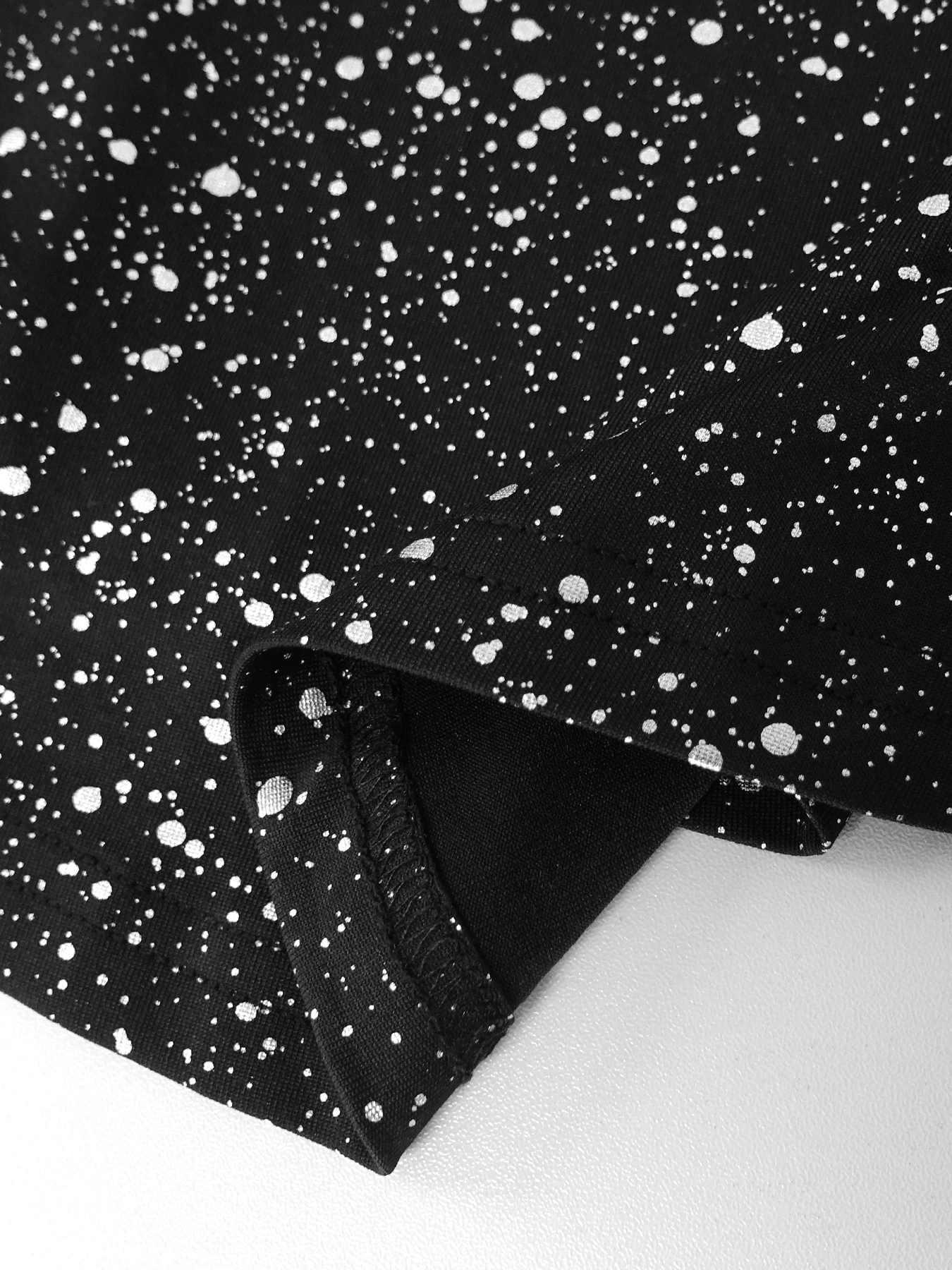 Übergrößen-Oberteile, schulterfreie Party-Bluse mit glitzernden Pailletten und Peplum, schwarze Spitze mit Blumenmuster, Damen-Nachtwäsche, Sommer 2026, 3XL 4XL 5XL – Detail 9