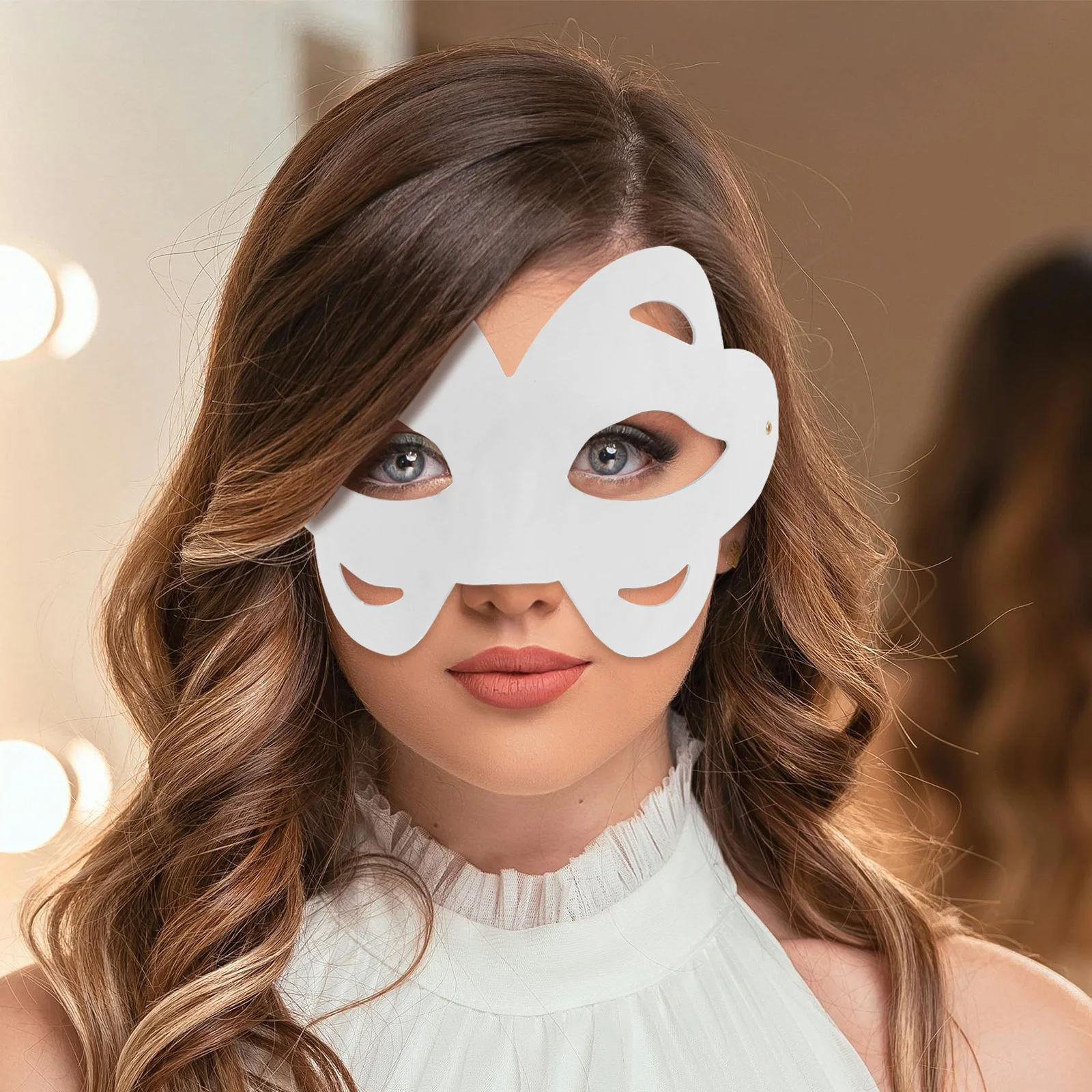 

10Pcs DIY Craft Mask Unpainted Paper Pulp Plain White Half Face for Halloween Costume Kids Animal Mardi Gras Party Activity