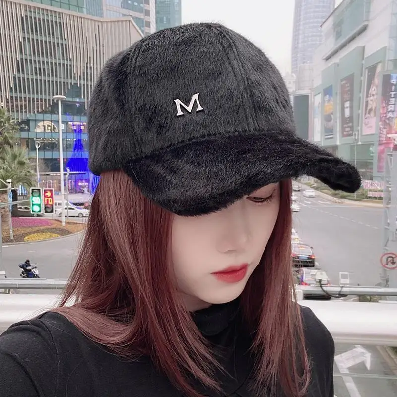 Keep Warm Winter Ladies Fur Ball Hat Letter Baseball Cap Sports Caps Women Bone Gorras Curved Fitted Washed Vintage Hat