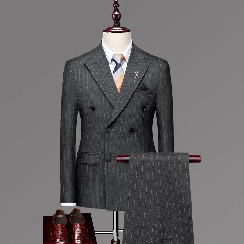 

10237 Men's stylish business suits