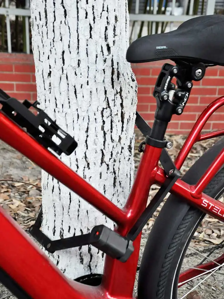 ETOOK Faltbares Fahrradschloss 1,2m Diebstahlsicheres Fahrradschloss mit Versteckter Airtag-Halterung Robustes Klappschloss für Motorrad MTB Radfahren – Detail 14