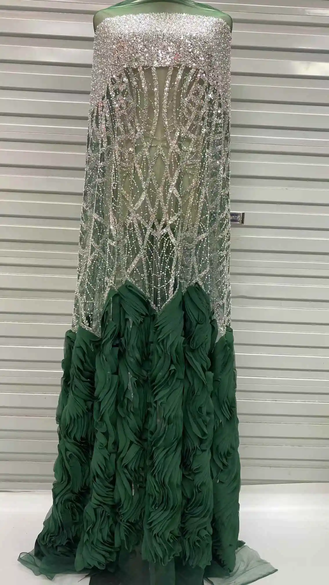 African French Sequins Beaded Lace Fabrics 2024 High Quality Gentle Green Lace Nigerian Bride Material For Wedding Party Dresses