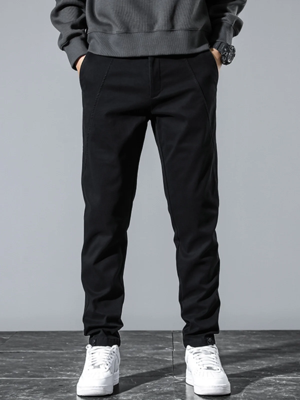 

High-End Fleece-Lined Thickened Black Retro Men's Straight Leg Jeans Simple Fashion Lightweight Luxury Long Trousers Trendy B...