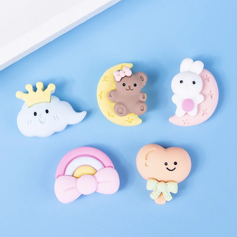 Resin Shoe Charms Personality Cartoon Cute Animal Moon Shoe Accessories Shoe Decoration for Croc Sandals X-mas Gifts Pins Buckle