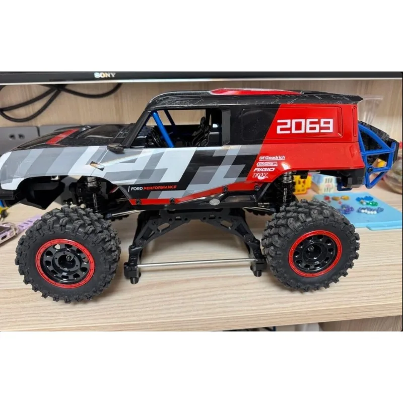 RC Car Parking Stand Display Rack for 1/12 MJX H12Y/H12P Off-Road Crawler,Dedicated Model Display Upgrade Parts/rc model holder