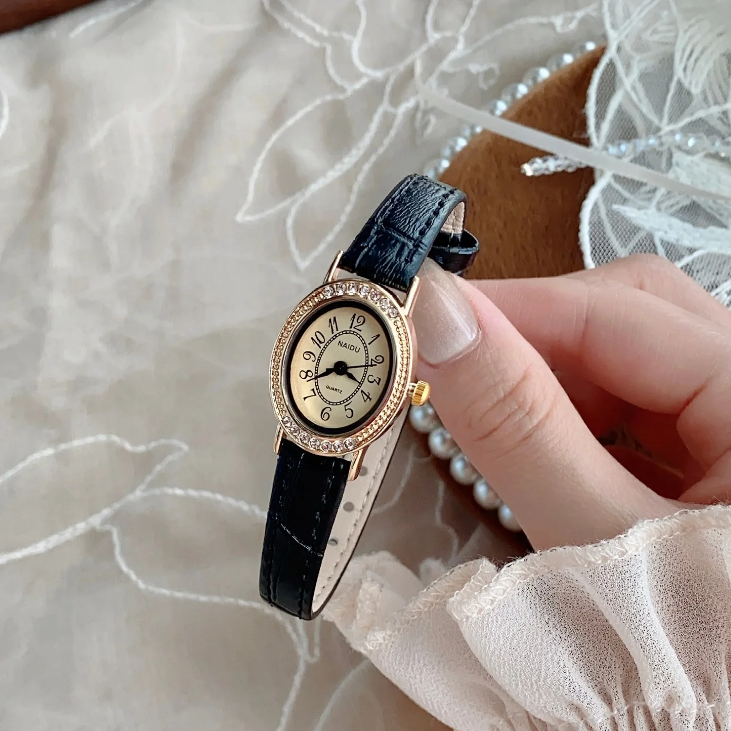 

Элегантные женские кварцевые часы с модным овальным циферблатом и кожаным ремешком, женские наручные часы, женские часы для платья, подарочные часы, Relojes