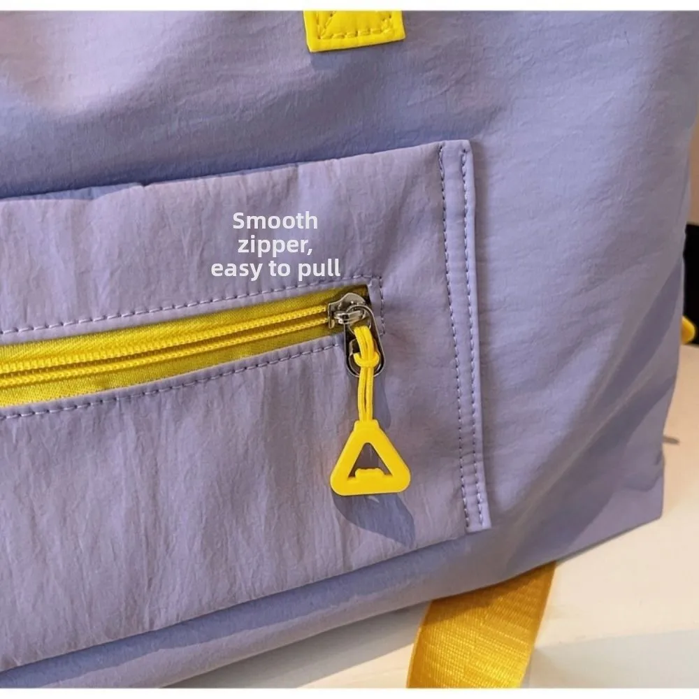 

New with Shoes Compartment Gym Bag Large Capacity Lightweight Duffel Bag Travel Duffle Bag Autumn Winter