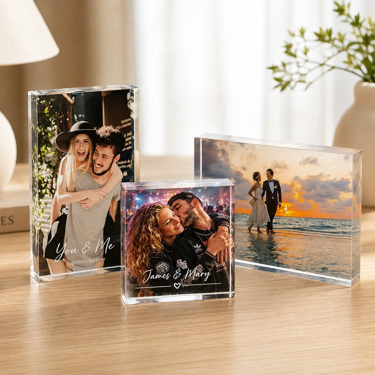 1PC Customizable Photo Acrylic Artwork Personalized Gift for Family Mom Friends - Ideal for Birthday Anniversary Wedding Valenti