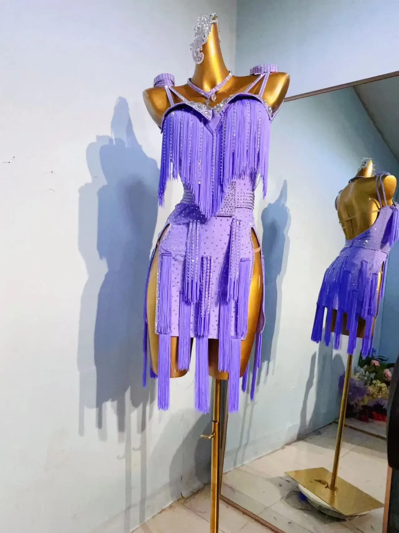 Tanzkostüme, lateinamerikanischer Tanz, Blumenkostüm, Wettbewerb, Mädchen, Kinder, Erwachsene, neue edle Göttin, Fan, professionelle Tanzkostüme