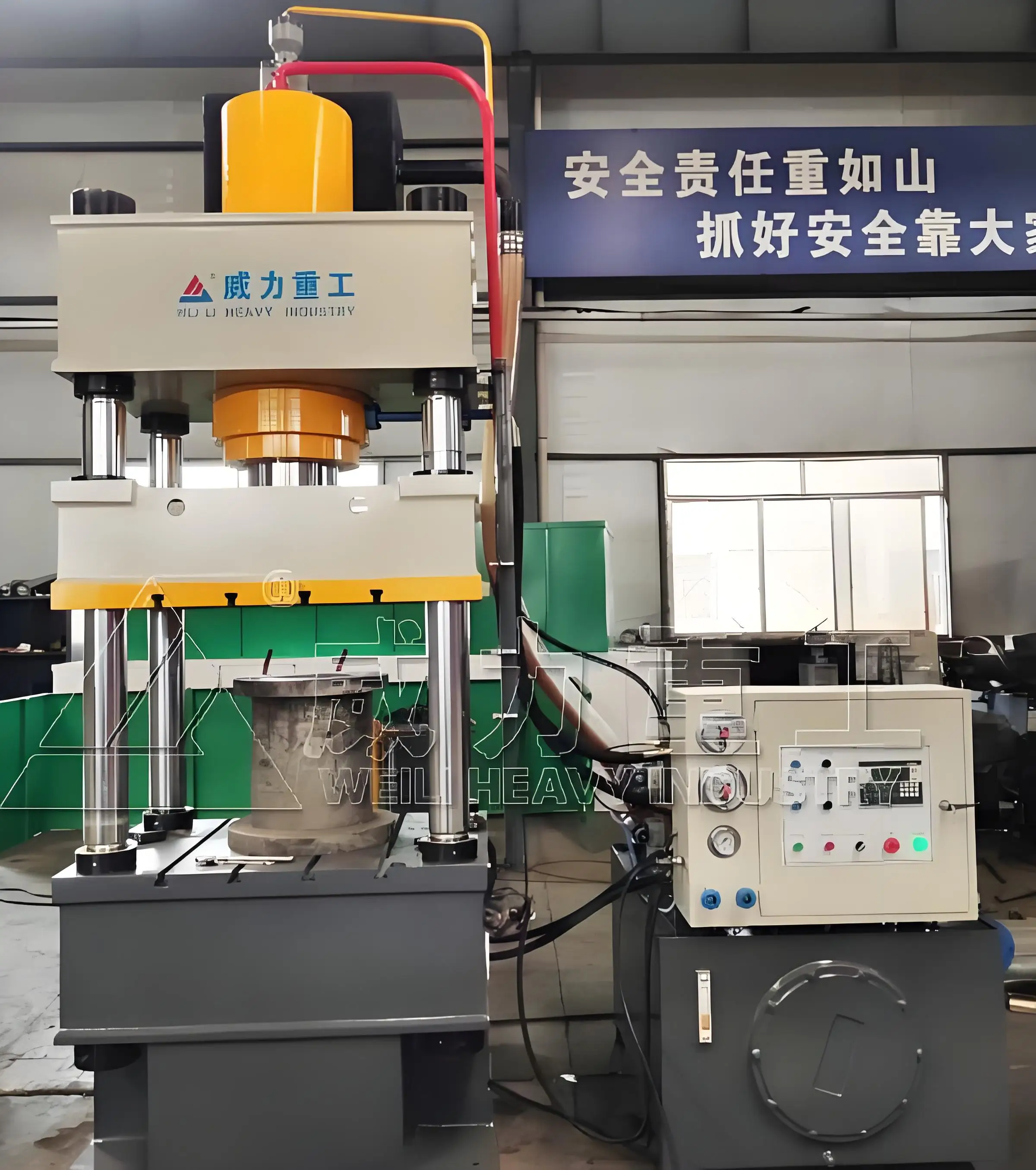 Factory Direct YW32 315Ton Hydraulic Press Machine - Crash Helmet Production Line for Construction Safety Gear Manufacturing