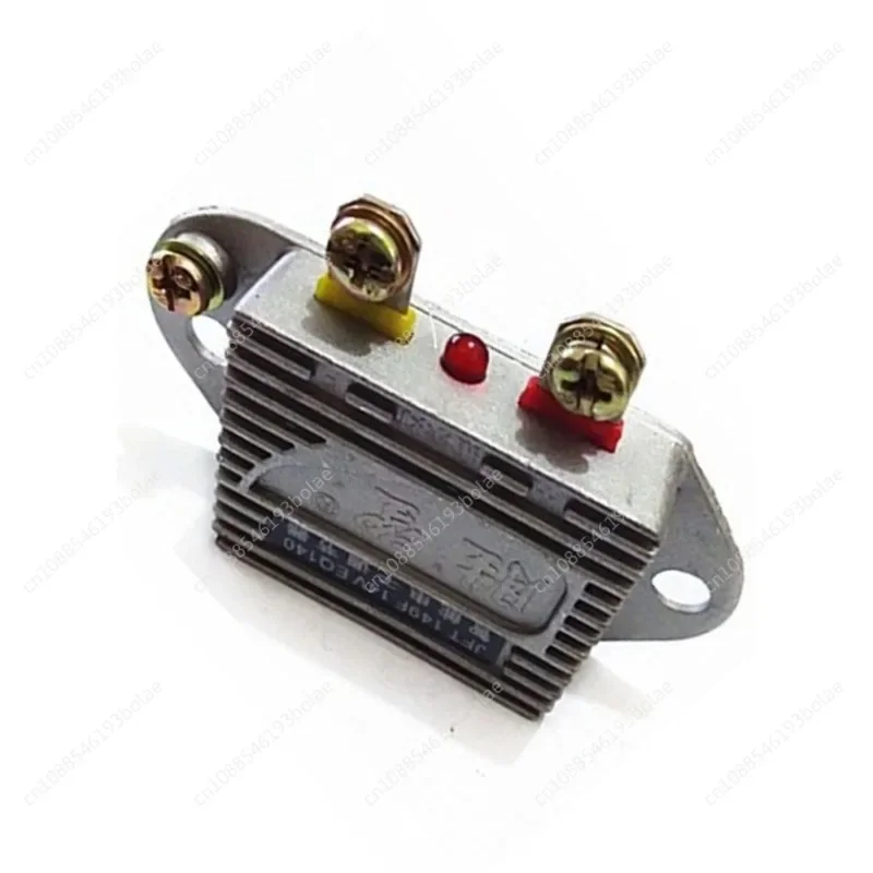 EQ140 Automotive Intelligent Electronic Regulator JFT249F Charger Automatic Voltage Regulator