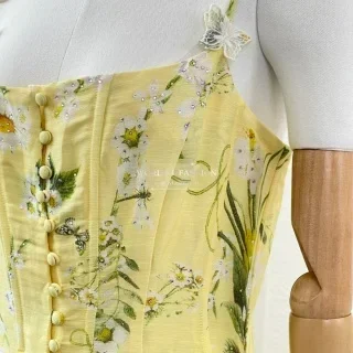

High Quality 2025 Womens Dresses Yellow Floral Print Sleeveless Beading Bow Holiday Midi Dress
