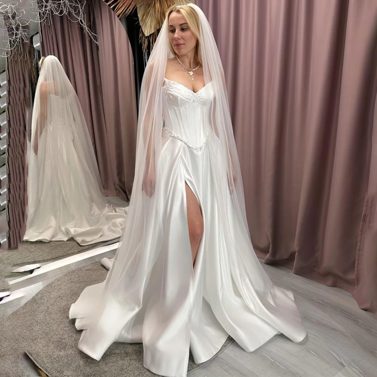 

Romantic Beaded V Neck Wedding Dresses Tulle Long Ball Gown With Train Slit A Line Pleated Bridal Gown For Bride Vestidos Novia