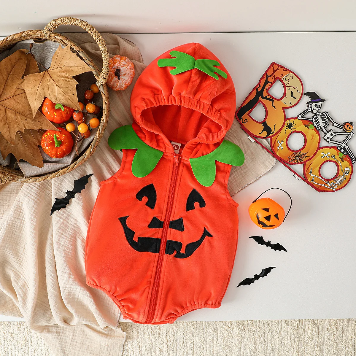 

Baby Boys/Girls Halloween Hooded Sweatshirt Romper Pumpkin Print Toddler Sleeveless Jumpsuit Newborn Autumn Winter Clothes