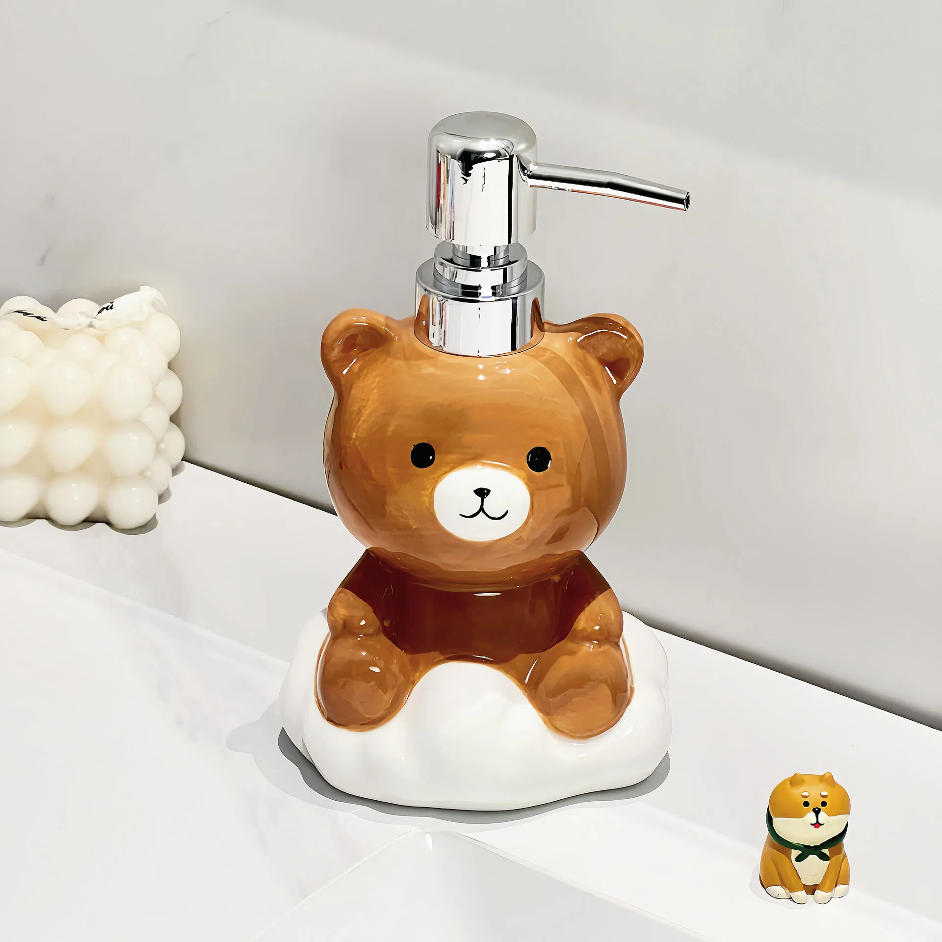 

Cartoon Cloud Bear Hand Soap Bottle Home Bathroom Lotion Bottle Large Capacity Ceramic Dispenser Bottle Soap Dispenser Bathroom
