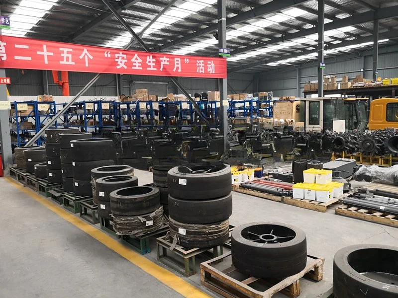 قطع غيار الجرافة ذات البيع العجلات عبر الحدود 804011395   CP 100230010030 مضخة التروس الهيدروليكية LY030